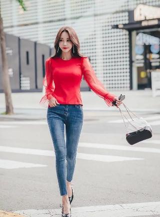 亚洲中文无码亚洲人成人二区